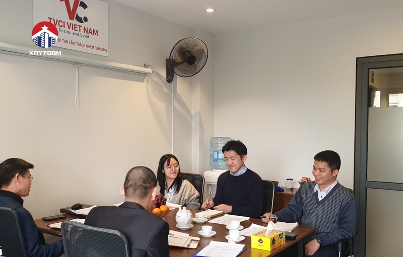 Để đảm bảo chất lượng công trình cải tạo, chủ nhà nên tìm kiếm đơn vị nhà thầu uy tín, có nhiều năm kinh nghiệm và có mức chi phí hợp lý