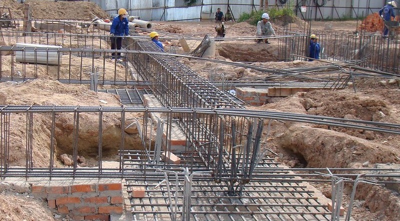 Tuỳ từng công trình xây dựng, đơn giá xây dựng phần thô có thể dao động từ 3.500.000 - 7.890.000 VNĐ/m2