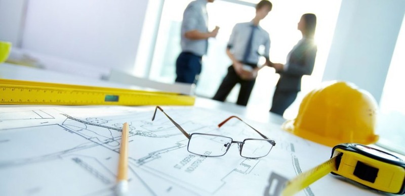 Chủ nhà có thể lựa chọn đơn vị thiết kế và thi công riêng biệt hoặc cũng có thể lựa chọn nhà thầu thiết kế và thi công trọn gói