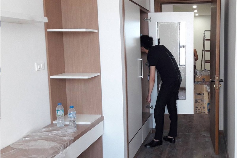 Sau khi quá trình thi công hoàn thiện kết thúc, đơn vị thi công tiến hành thi công nội thất
