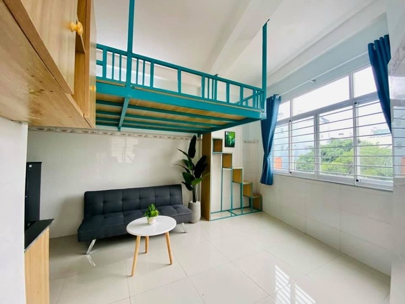 Chủ nhà có thể cân nhắc đi tìm một phòng trọ hoặc ở tạm nhà người thân