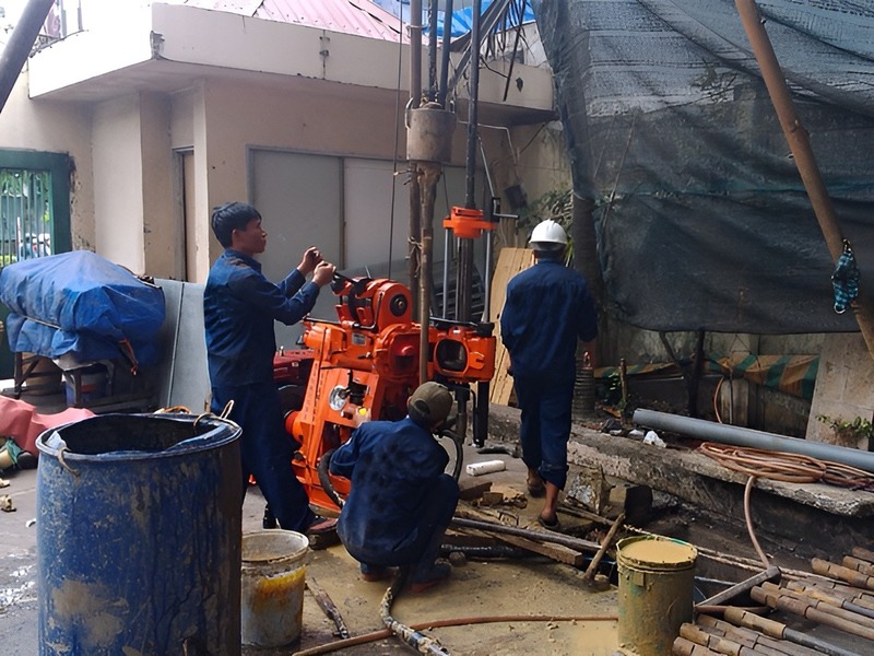Việc khảo sát địa chất công trình với nhà 2 tầng là không bắt buộc, nhưng nếu căn nhà có diện tích sàn > 250m2, chủ nhà có thể thuê khảo sát địa chất